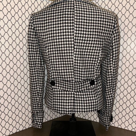 Larry Levine Houndstooth Blazer - Picture 2 of 4